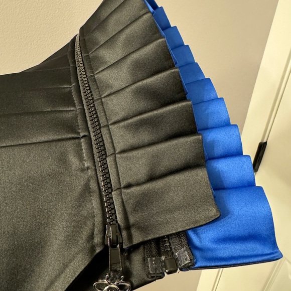 Victorian Passport Pleated Collar - Picture 6 of 8